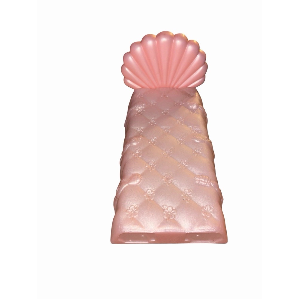 VINTAGE Rare Lady Lovely Locks Doll Sea‎ Shell Bed- Pink ARCO 9"
